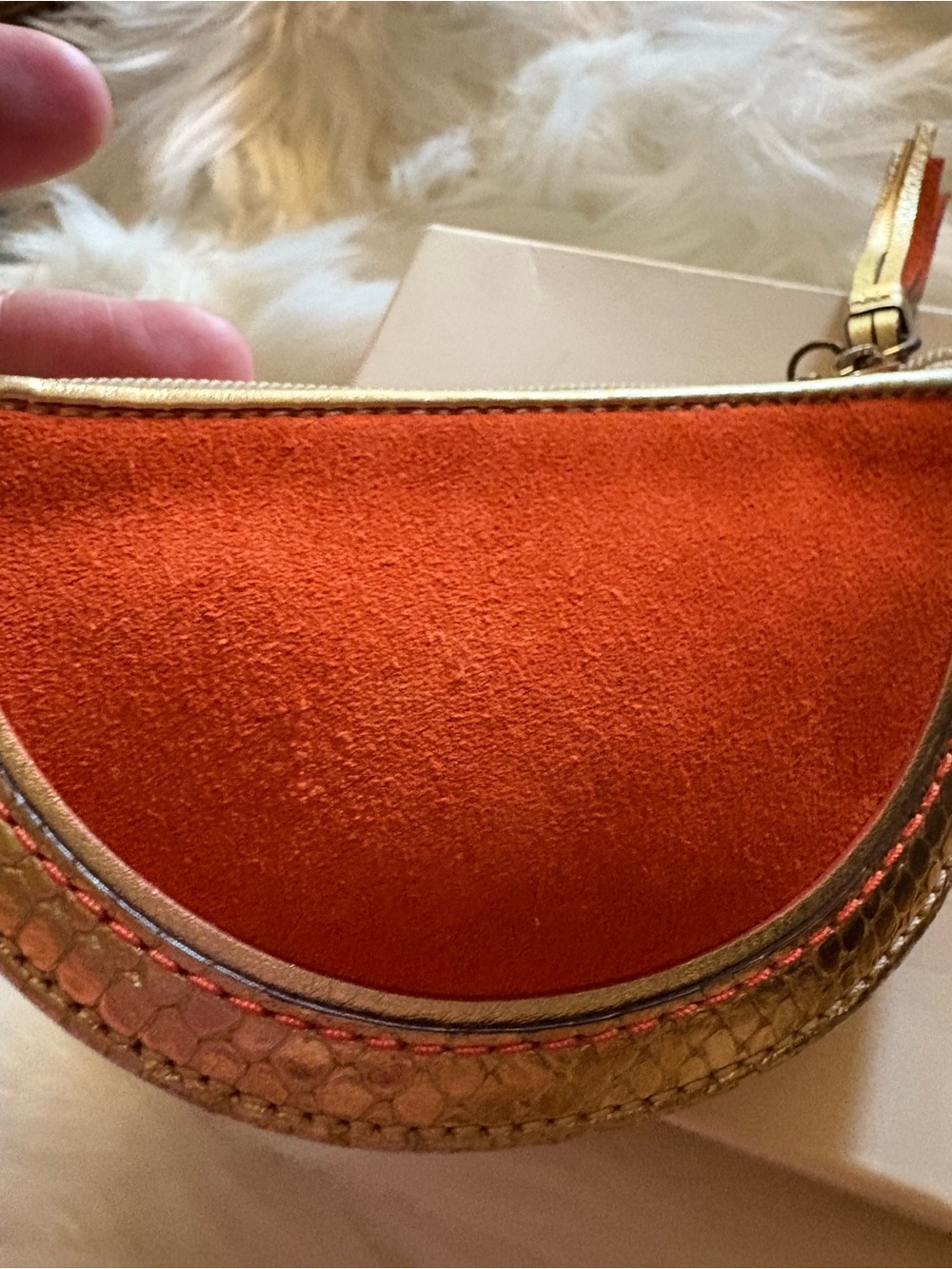 RARE COACH VINTAGE KOI FISH MULTICOLOR GOLD ORANGE LEATHER BRASS CHAIN WRISTLET - Picture 8 of 15